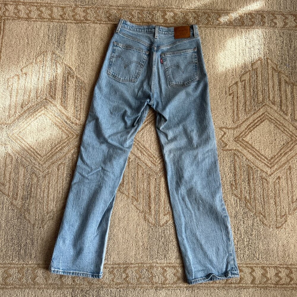 Levi's Ribcage Straight Leg Jeans - Picture 10 of 14